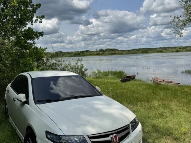 Білий Хонда Аккорд, об'ємом двигуна 2.4 л та пробігом 274 тис. км за 7650 $, фото 23 на Automoto.ua