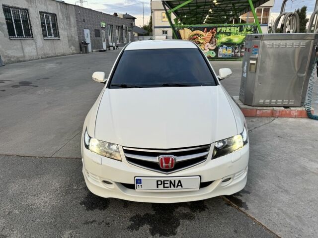 Білий Хонда Аккорд, об'ємом двигуна 2.4 л та пробігом 274 тис. км за 7650 $, фото 11 на Automoto.ua