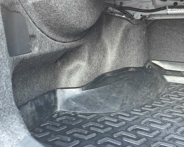 Білий Хонда Аккорд, об'ємом двигуна 2.35 л та пробігом 127 тис. км за 11500 $, фото 17 на Automoto.ua