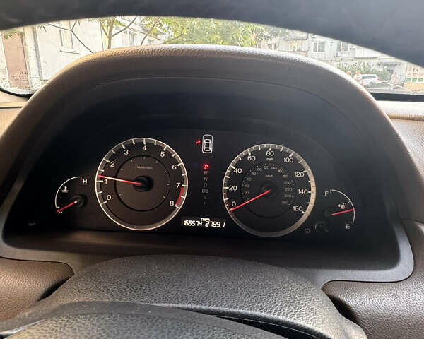 Білий Хонда Аккорд, об'ємом двигуна 2.35 л та пробігом 267 тис. км за 8500 $, фото 11 на Automoto.ua