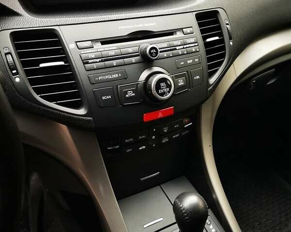 Білий Хонда Аккорд, об'ємом двигуна 2.35 л та пробігом 119 тис. км за 10900 $, фото 26 на Automoto.ua