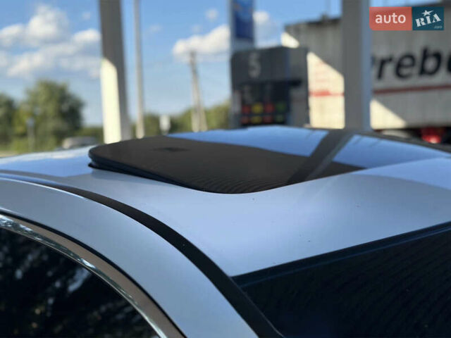 Білий Хонда Аккорд, об'ємом двигуна 2.35 л та пробігом 267 тис. км за 8500 $, фото 6 на Automoto.ua