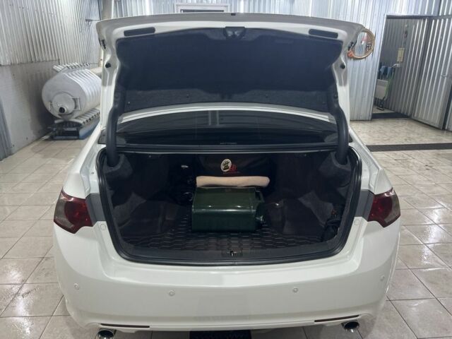 Белый Хонда Аккорд, объемом двигателя 2 л и пробегом 198 тыс. км за 10700 $, фото 17 на Automoto.ua