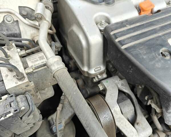 Білий Хонда Аккорд, об'ємом двигуна 2.35 л та пробігом 127 тис. км за 11500 $, фото 25 на Automoto.ua