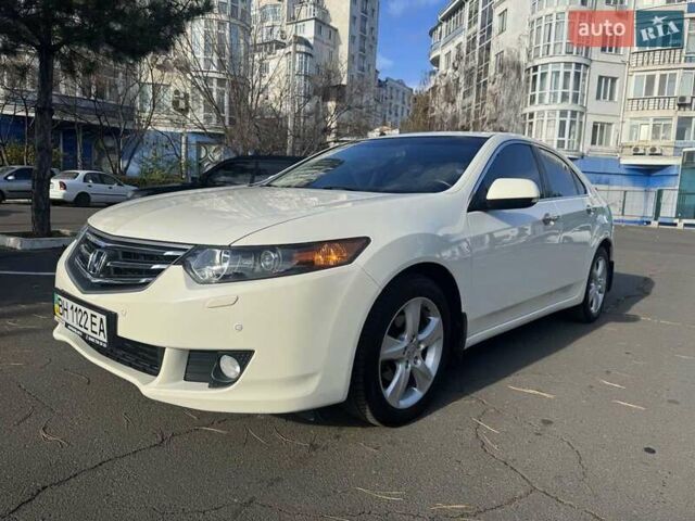 Білий Хонда Аккорд, об'ємом двигуна 2 л та пробігом 192 тис. км за 8900 $, фото 3 на Automoto.ua