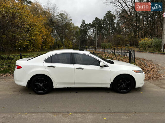 Белый Хонда Аккорд, объемом двигателя 2.35 л и пробегом 226 тыс. км за 9000 $, фото 9 на Automoto.ua