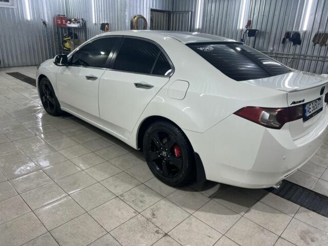 Белый Хонда Аккорд, объемом двигателя 2 л и пробегом 198 тыс. км за 10700 $, фото 19 на Automoto.ua