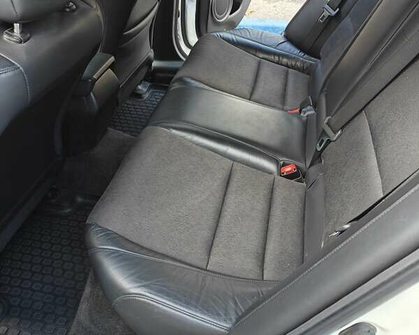 Білий Хонда Аккорд, об'ємом двигуна 2.35 л та пробігом 127 тис. км за 11500 $, фото 8 на Automoto.ua