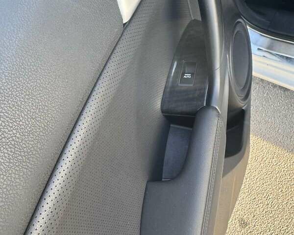 Білий Хонда Аккорд, об'ємом двигуна 2 л та пробігом 192 тис. км за 8900 $, фото 17 на Automoto.ua
