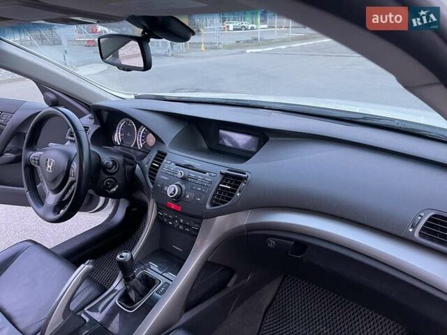 Білий Хонда Аккорд, об'ємом двигуна 2 л та пробігом 213 тис. км за 7800 $, фото 20 на Automoto.ua