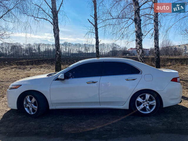 Белый Хонда Аккорд, объемом двигателя 2 л и пробегом 190 тыс. км за 9000 $, фото 1 на Automoto.ua