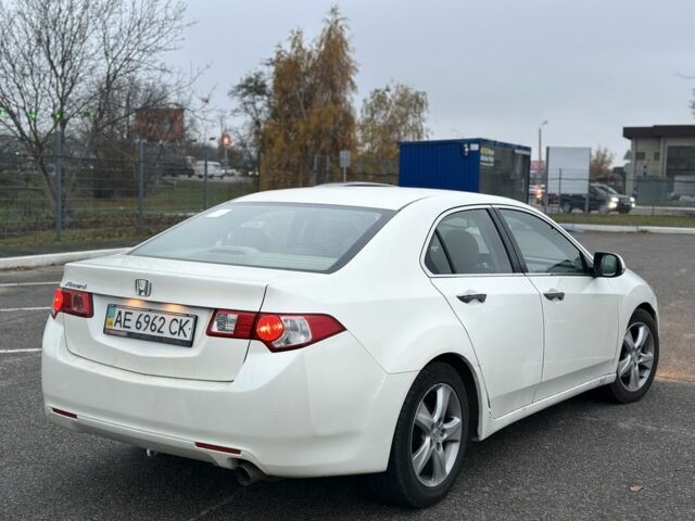 Белый Хонда Аккорд, объемом двигателя 2 л и пробегом 735 тыс. км за 6999 $, фото 7 на Automoto.ua