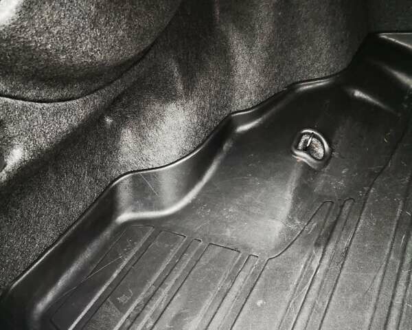 Білий Хонда Аккорд, об'ємом двигуна 2.35 л та пробігом 119 тис. км за 10900 $, фото 21 на Automoto.ua