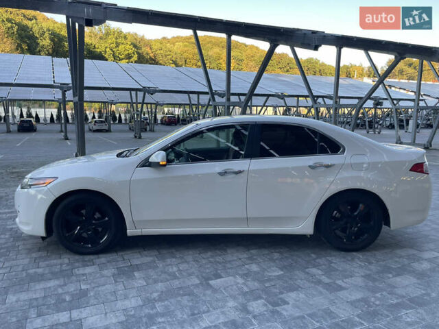 Белый Хонда Аккорд, объемом двигателя 2 л и пробегом 217 тыс. км за 9750 $, фото 15 на Automoto.ua