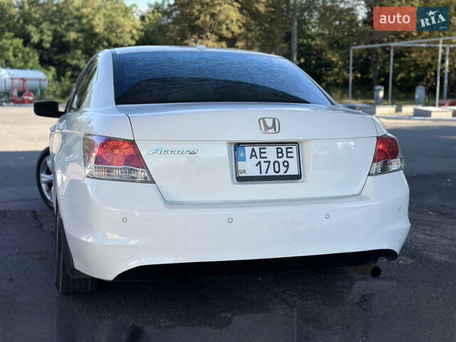 Білий Хонда Аккорд, об'ємом двигуна 2.35 л та пробігом 267 тис. км за 8500 $, фото 3 на Automoto.ua