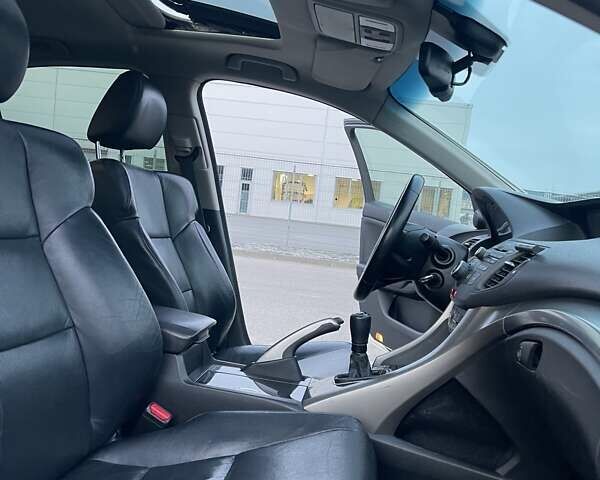 Білий Хонда Аккорд, об'ємом двигуна 2 л та пробігом 213 тис. км за 7800 $, фото 21 на Automoto.ua
