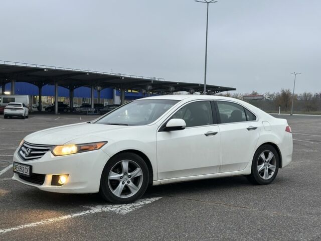 Белый Хонда Аккорд, объемом двигателя 2 л и пробегом 735 тыс. км за 6999 $, фото 2 на Automoto.ua