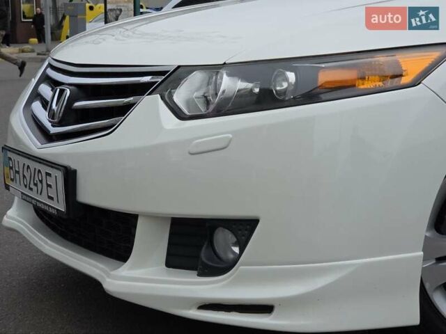 Білий Хонда Аккорд, об'ємом двигуна 2.35 л та пробігом 119 тис. км за 10900 $, фото 11 на Automoto.ua