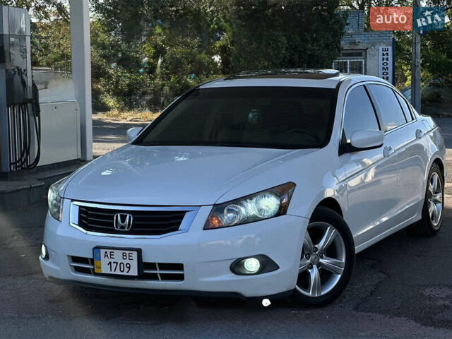 Білий Хонда Аккорд, об'ємом двигуна 2.35 л та пробігом 267 тис. км за 8500 $, фото 10 на Automoto.ua