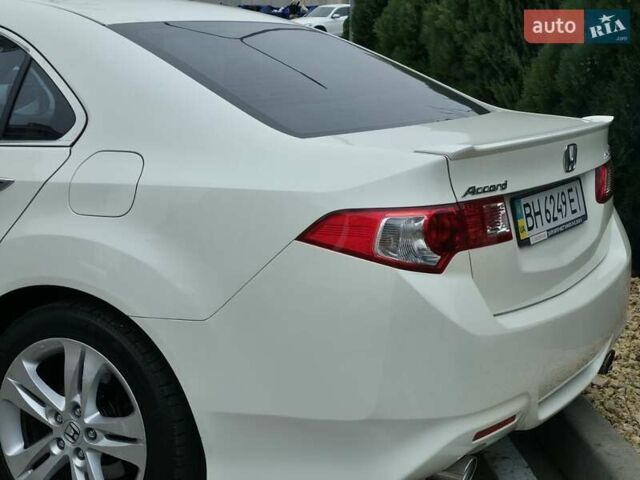 Білий Хонда Аккорд, об'ємом двигуна 2.35 л та пробігом 119 тис. км за 10900 $, фото 27 на Automoto.ua