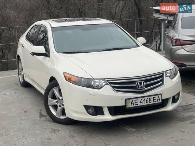 Білий Хонда Аккорд, об'ємом двигуна 2 л та пробігом 213 тис. км за 7800 $, фото 24 на Automoto.ua