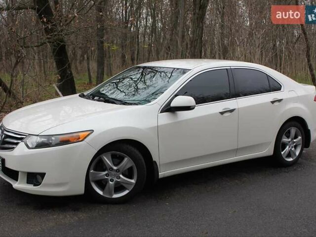 Белый Хонда Аккорд, объемом двигателя 2 л и пробегом 189 тыс. км за 9800 $, фото 29 на Automoto.ua