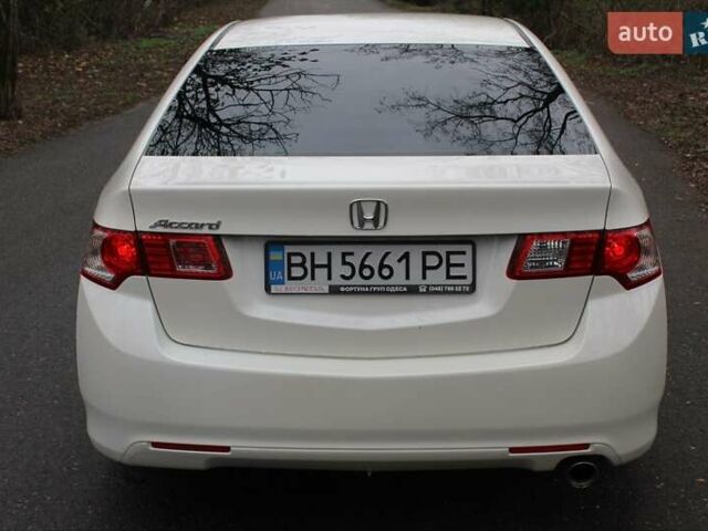 Белый Хонда Аккорд, объемом двигателя 2 л и пробегом 189 тыс. км за 9800 $, фото 9 на Automoto.ua