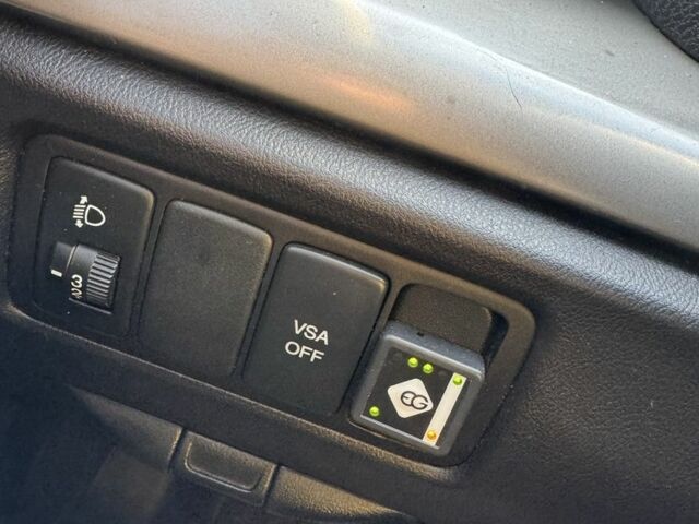 Белый Хонда Аккорд, объемом двигателя 2 л и пробегом 204 тыс. км за 4850 $, фото 7 на Automoto.ua