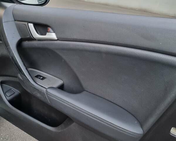 Білий Хонда Аккорд, об'ємом двигуна 2.4 л та пробігом 124 тис. км за 7700 $, фото 15 на Automoto.ua