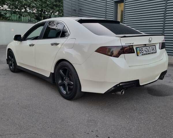 Білий Хонда Аккорд, об'ємом двигуна 2.4 л та пробігом 124 тис. км за 7700 $, фото 10 на Automoto.ua