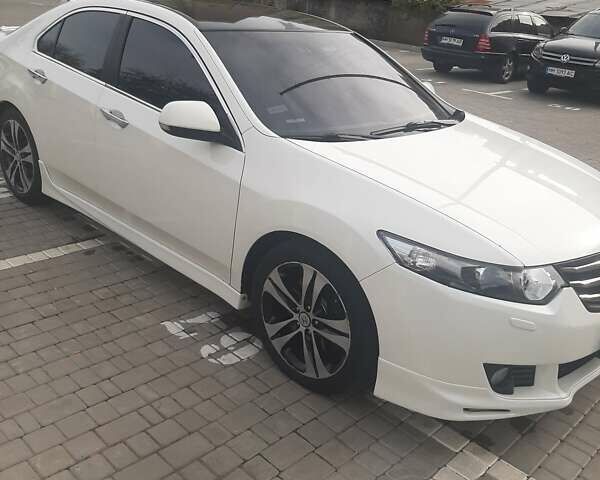 Білий Хонда Аккорд, об'ємом двигуна 2.4 л та пробігом 188 тис. км за 8000 $, фото 9 на Automoto.ua