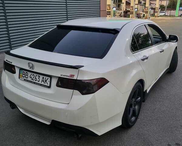 Білий Хонда Аккорд, об'ємом двигуна 2.4 л та пробігом 124 тис. км за 7700 $, фото 22 на Automoto.ua