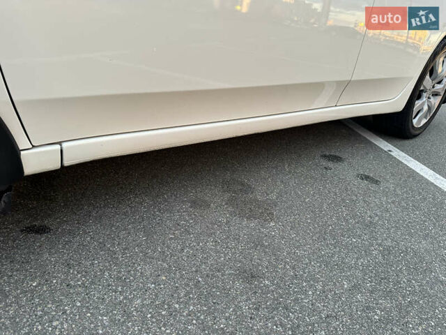 Белый Хонда Аккорд, объемом двигателя 2.35 л и пробегом 285 тыс. км за 8900 $, фото 6 на Automoto.ua
