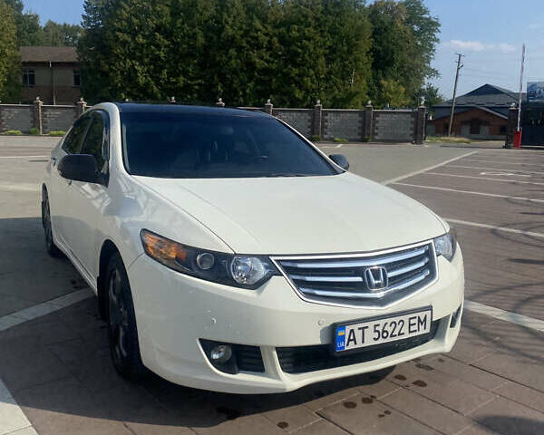 Белый Хонда Аккорд, объемом двигателя 2.35 л и пробегом 210 тыс. км за 10300 $, фото 3 на Automoto.ua