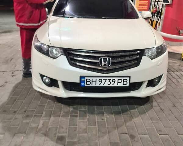 Білий Хонда Аккорд, об'ємом двигуна 2.4 л та пробігом 188 тис. км за 8000 $, фото 24 на Automoto.ua