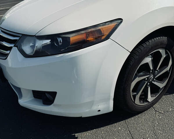 Белый Хонда Аккорд, объемом двигателя 2.2 л и пробегом 291 тыс. км за 8800 $, фото 30 на Automoto.ua