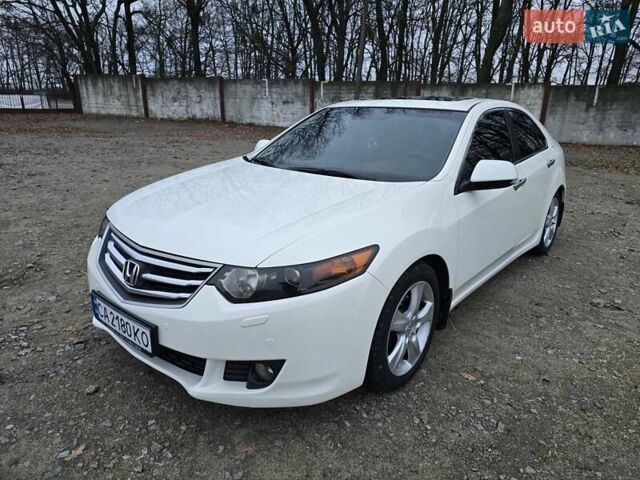 Белый Хонда Аккорд, объемом двигателя 2 л и пробегом 230 тыс. км за 10500 $, фото 6 на Automoto.ua