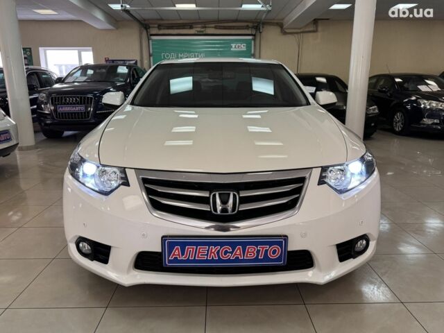 Белый Хонда Аккорд, объемом двигателя 0 л и пробегом 189 тыс. км за 9900 $, фото 1 на Automoto.ua
