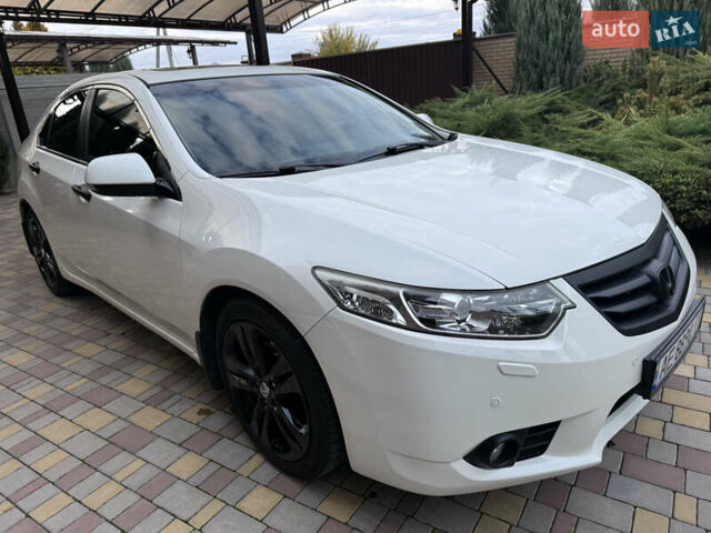 Белый Хонда Аккорд, объемом двигателя 2 л и пробегом 123 тыс. км за 11999 $, фото 2 на Automoto.ua