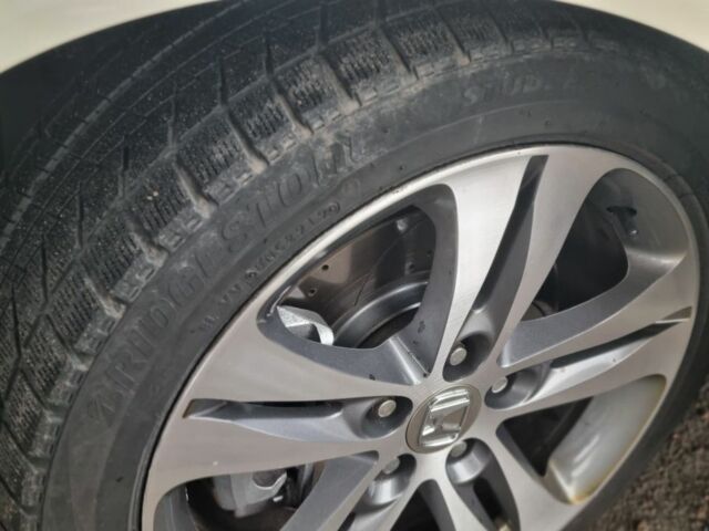 Белый Хонда Аккорд, объемом двигателя 2.4 л и пробегом 164 тыс. км за 249 $, фото 6 на Automoto.ua