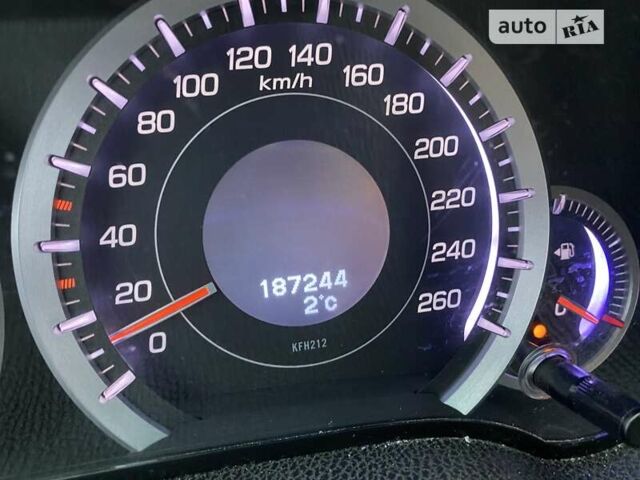 Білий Хонда Аккорд, об'ємом двигуна 2 л та пробігом 199 тис. км за 11000 $, фото 10 на Automoto.ua