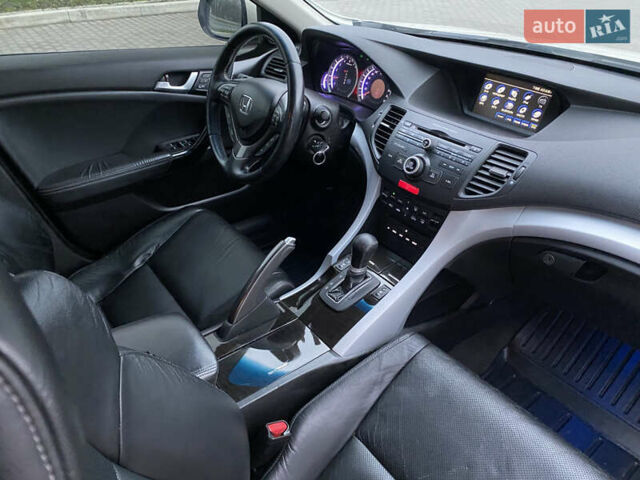 Білий Хонда Аккорд, об'ємом двигуна 2.35 л та пробігом 179 тис. км за 10500 $, фото 35 на Automoto.ua