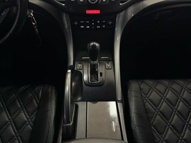 Белый Хонда Аккорд, объемом двигателя 2 л и пробегом 189 тыс. км за 9900 $, фото 14 на Automoto.ua