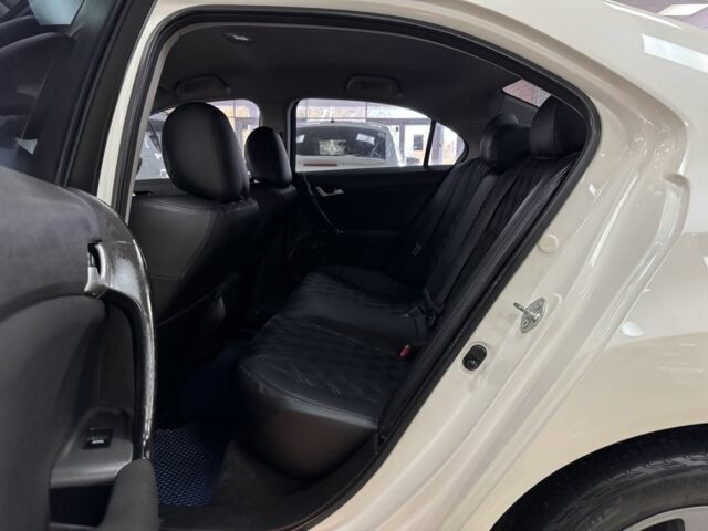 Белый Хонда Аккорд, объемом двигателя 2 л и пробегом 189 тыс. км за 9900 $, фото 9 на Automoto.ua