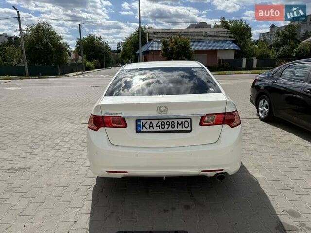 Білий Хонда Аккорд, об'ємом двигуна 2 л та пробігом 178 тис. км за 12500 $, фото 8 на Automoto.ua