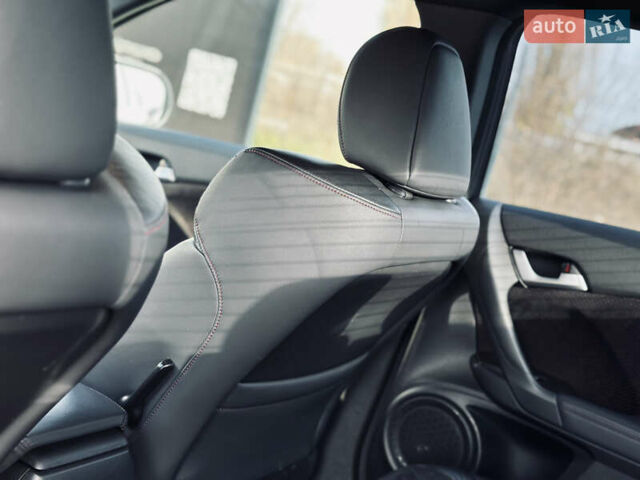 Білий Хонда Аккорд, об'ємом двигуна 2.35 л та пробігом 156 тис. км за 9999 $, фото 17 на Automoto.ua