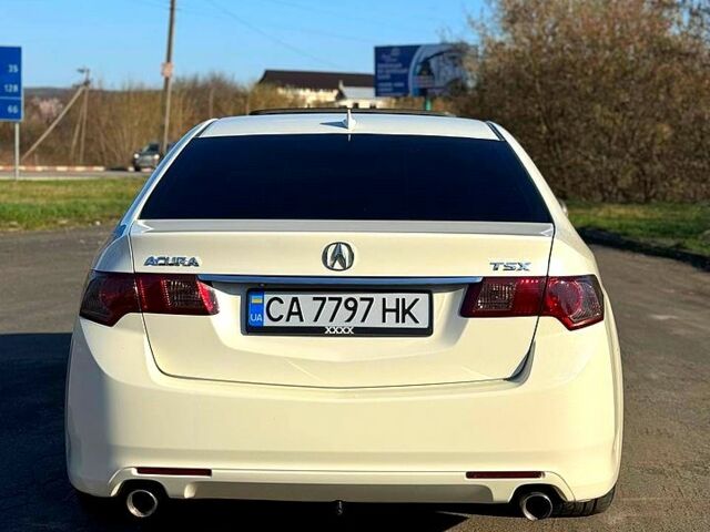 Білий Хонда Аккорд, об'ємом двигуна 2.4 л та пробігом 262 тис. км за 9750 $, фото 3 на Automoto.ua