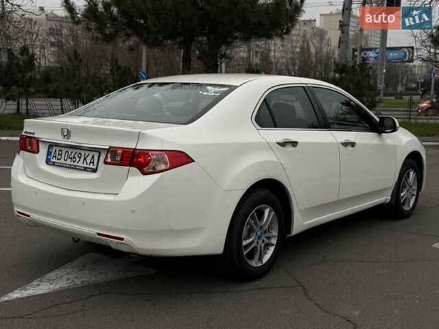 Белый Хонда Аккорд, объемом двигателя 2.2 л и пробегом 170 тыс. км за 10900 $, фото 12 на Automoto.ua