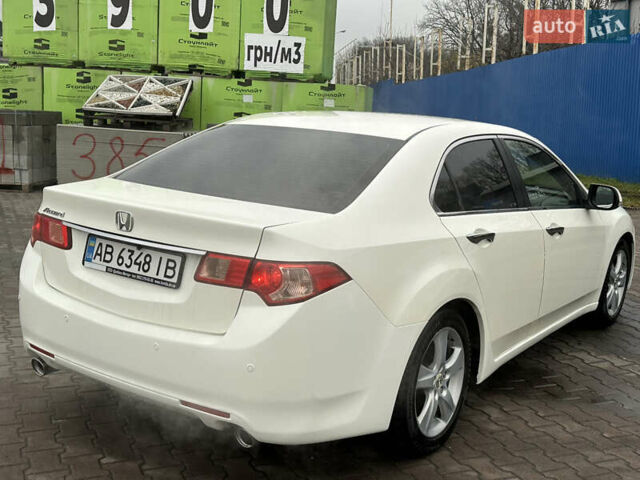 Белый Хонда Аккорд, объемом двигателя 2.4 л и пробегом 227 тыс. км за 9999 $, фото 11 на Automoto.ua