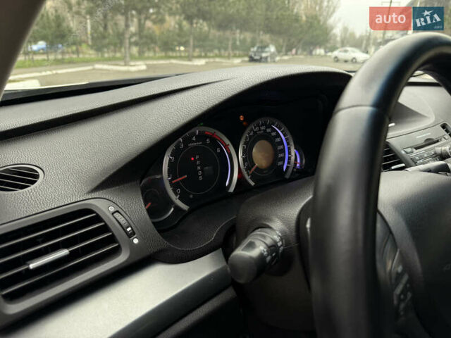 Белый Хонда Аккорд, объемом двигателя 2.2 л и пробегом 170 тыс. км за 10900 $, фото 17 на Automoto.ua